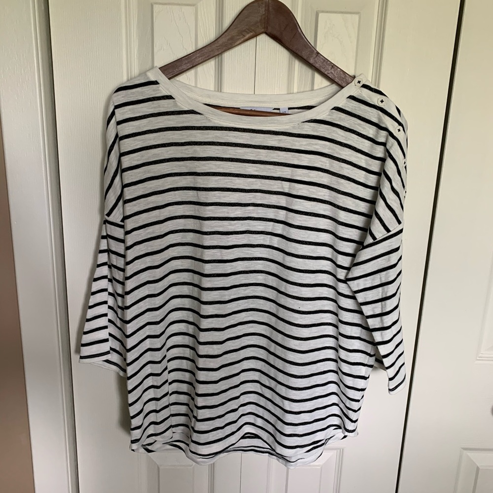 3/4 sleeve stripe shirt